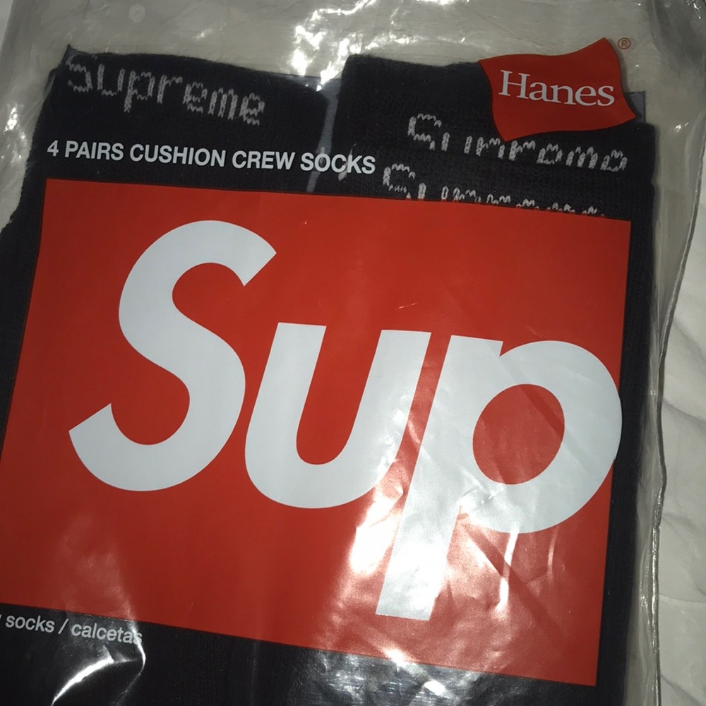 supreme socks